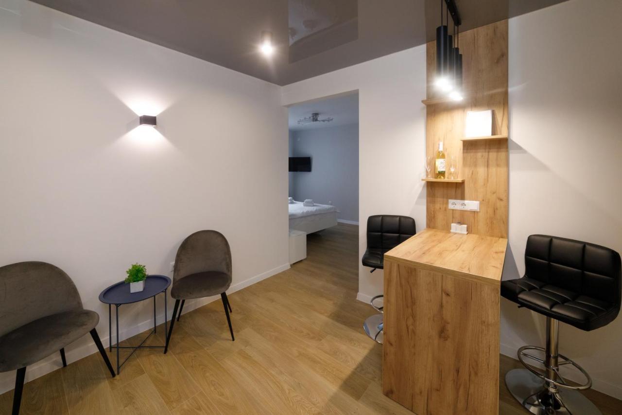 Pure Apartments Lviv Luaran gambar